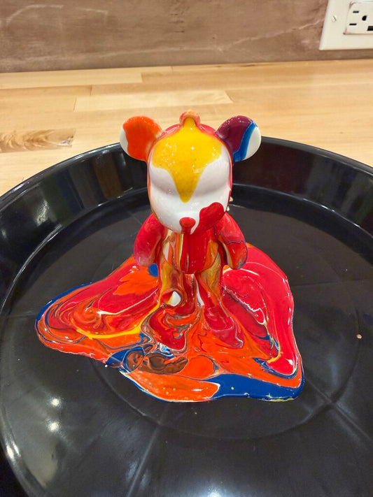 Key Chain Bear Pour