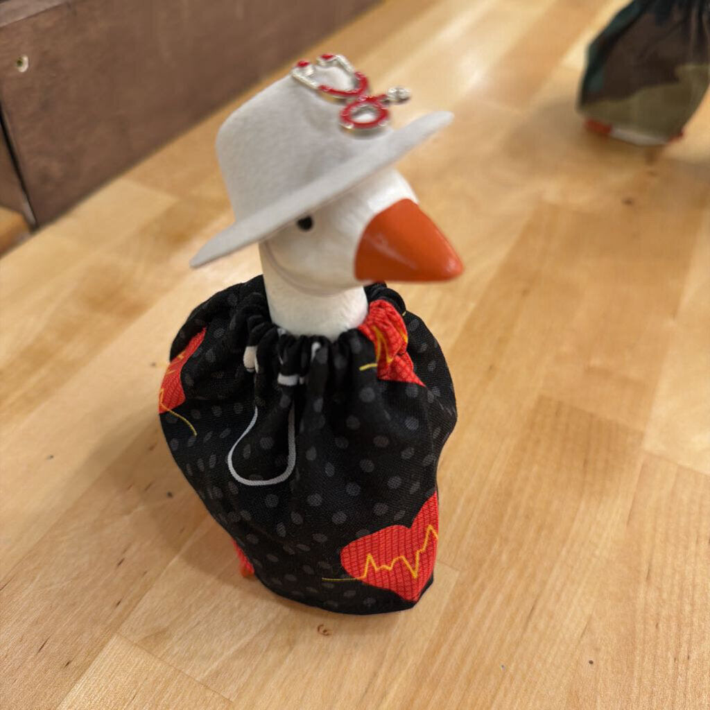 5" Nurse/Goose