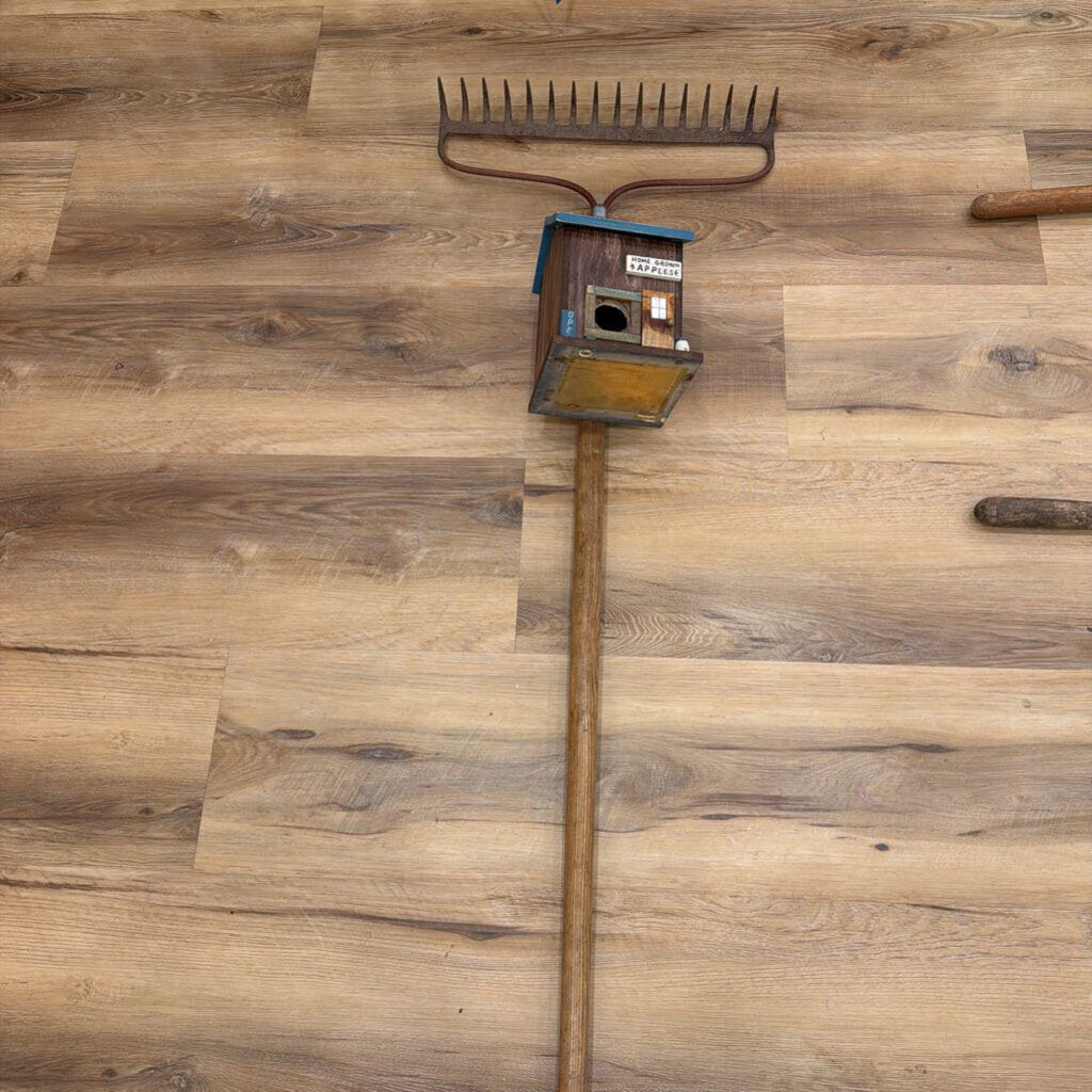 Repurposed Old Garden Tool Birdhouse 3