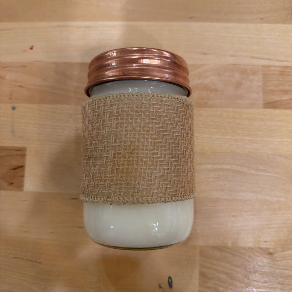 12oz Honey Crisp Apple Candle