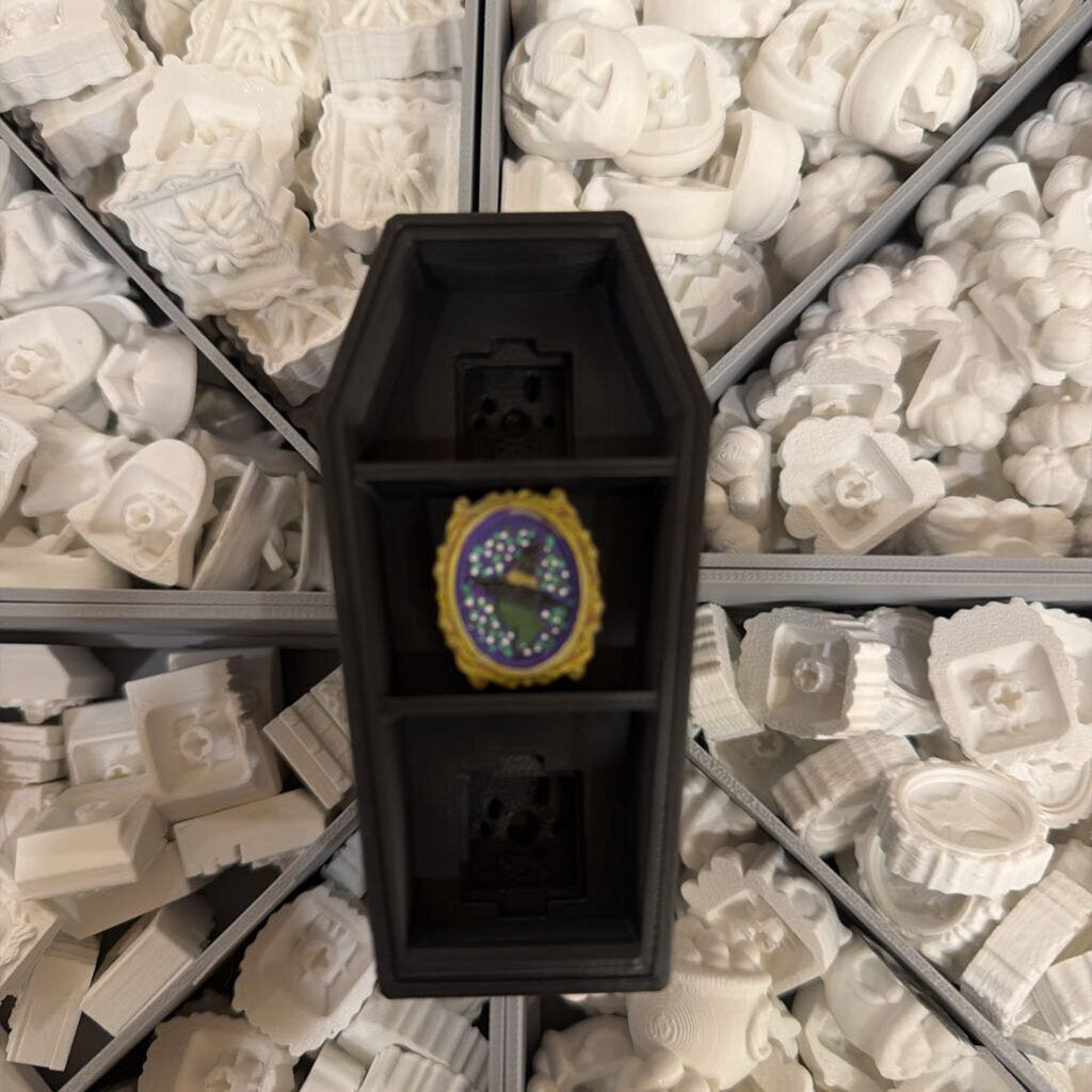 Coffin Fidget Painting Experience