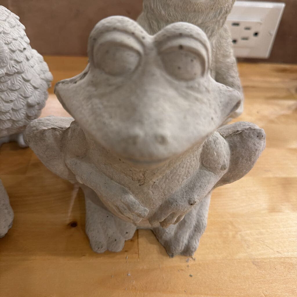 7" Sitting Frog Paint Experience