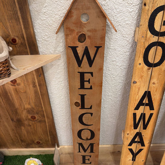 Cedar-Treated Welcome Sign 1