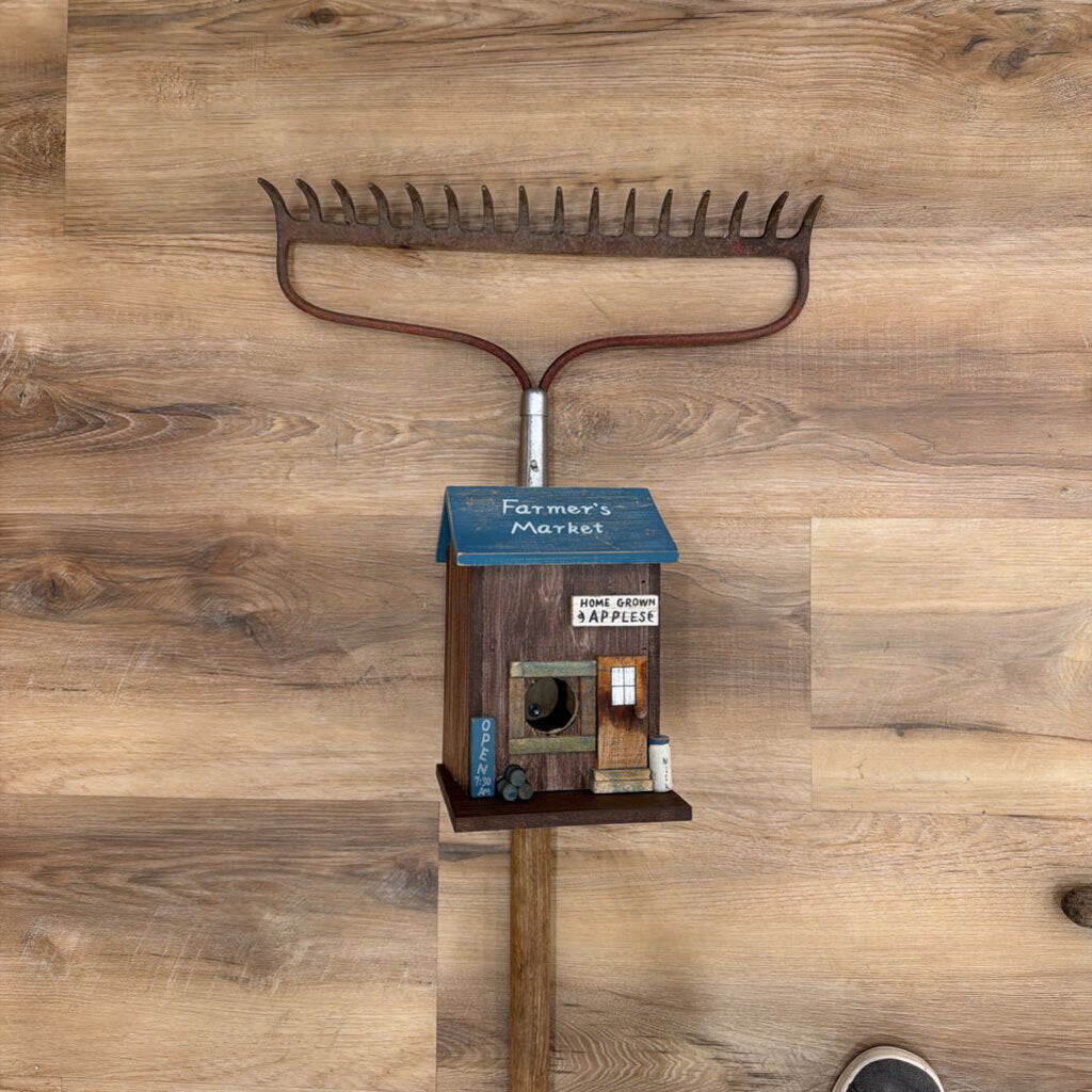 Repurposed Old Garden Tool Birdhouse 3