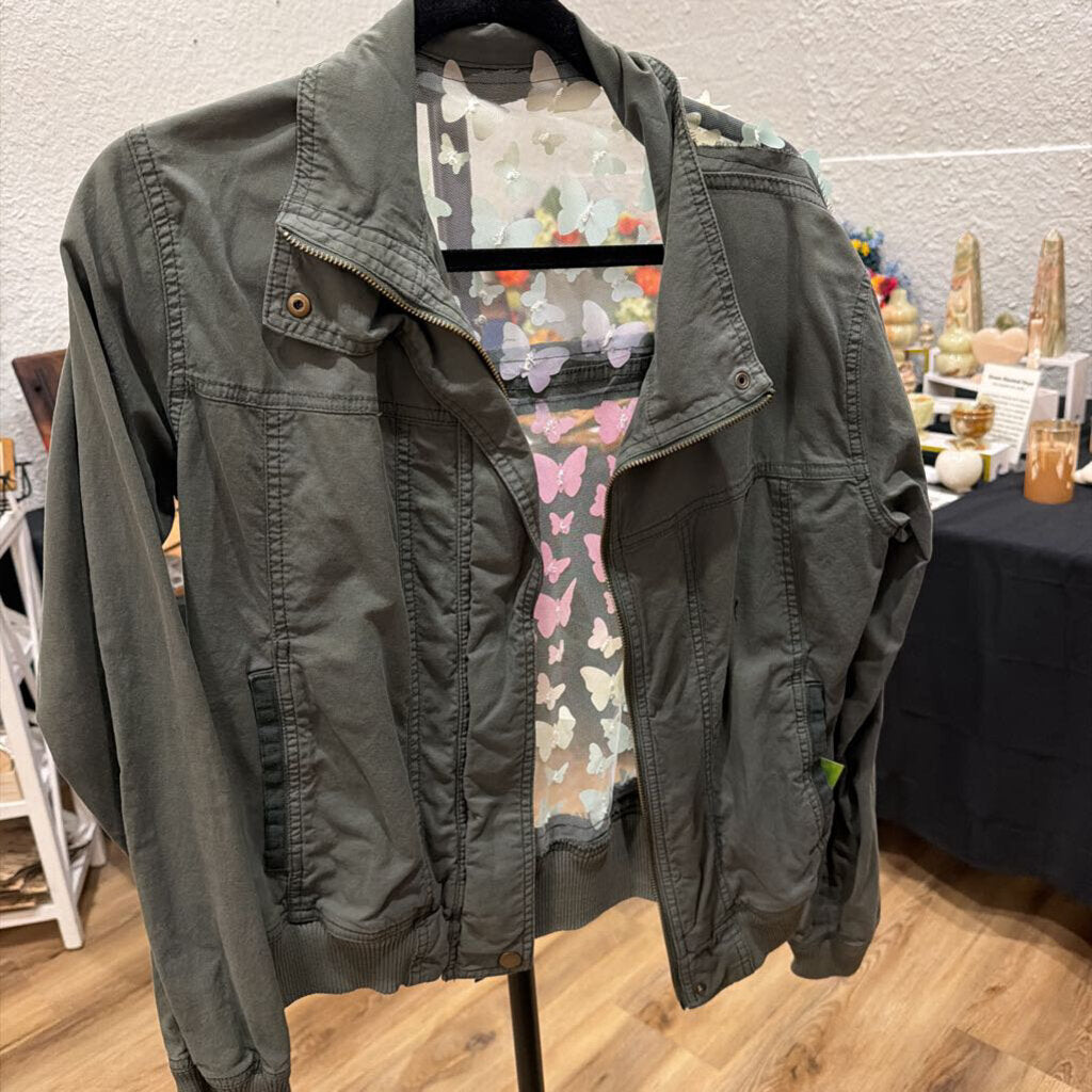 Jacket 4