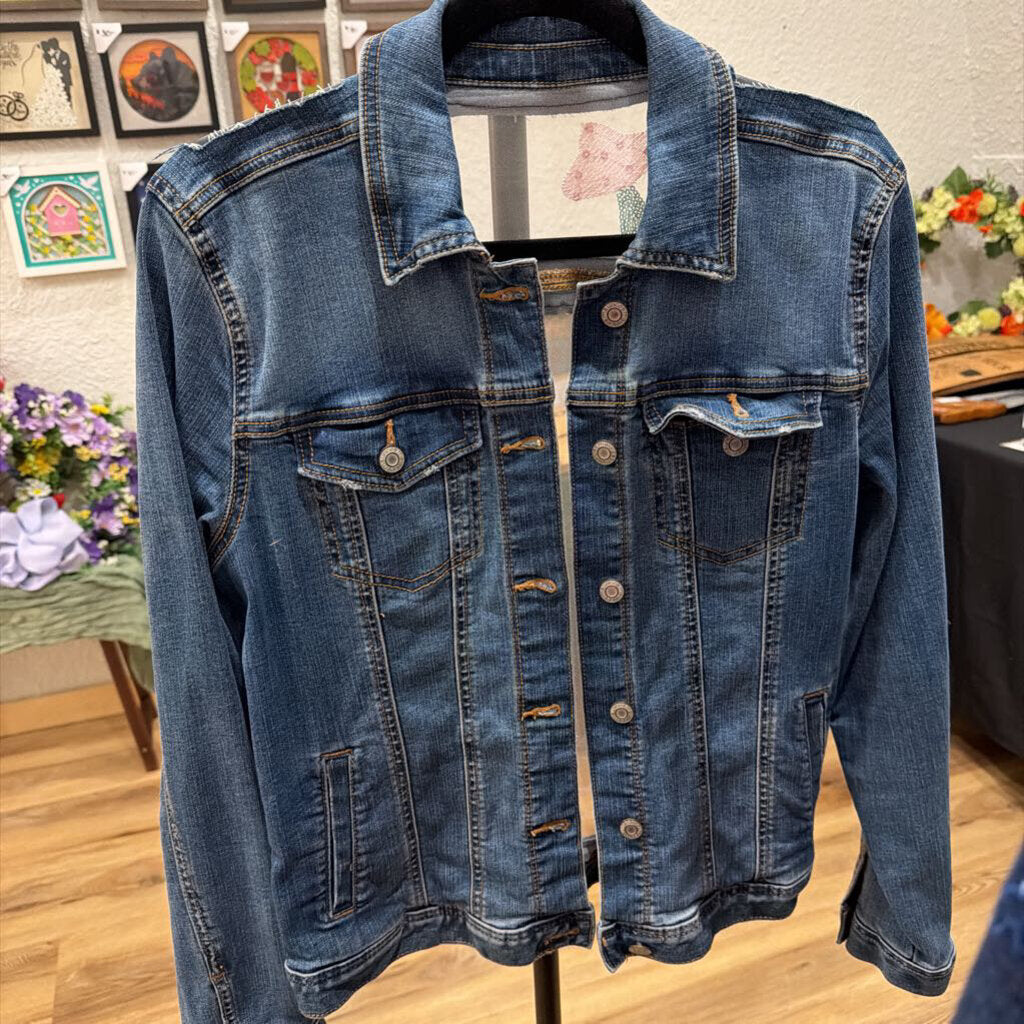 Jacket 10
