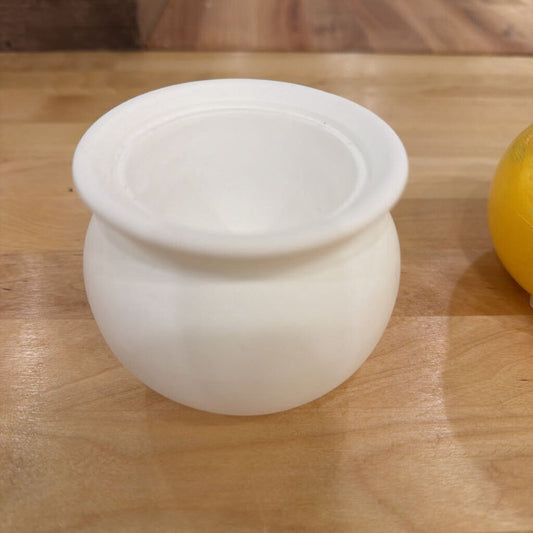 #1 DIY Pot Unpainted
