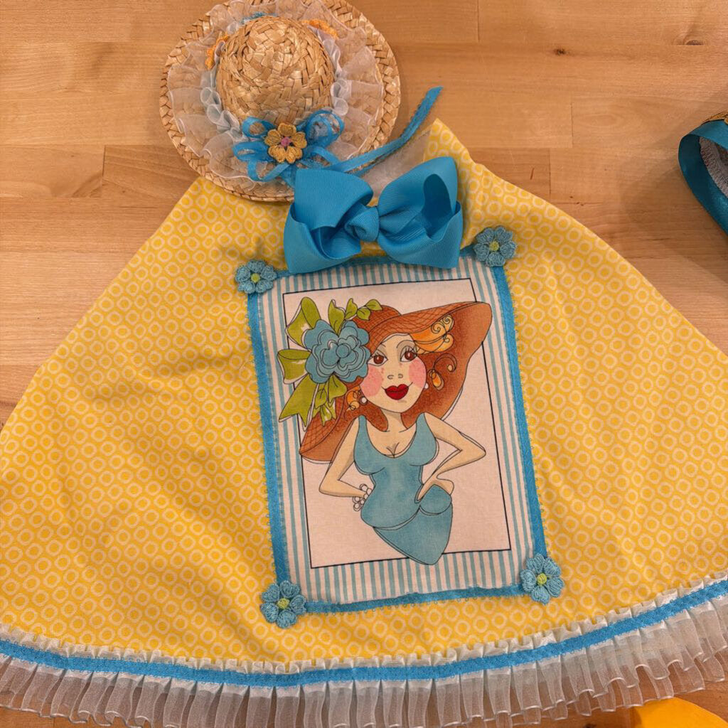28" Lady Hat Goose Dress