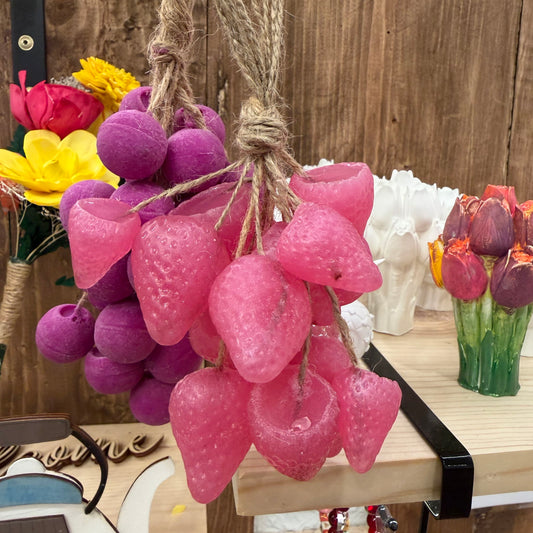 7pm-9pm $45 Sip & Soap Grapes & Berries - 14 Mar 2026